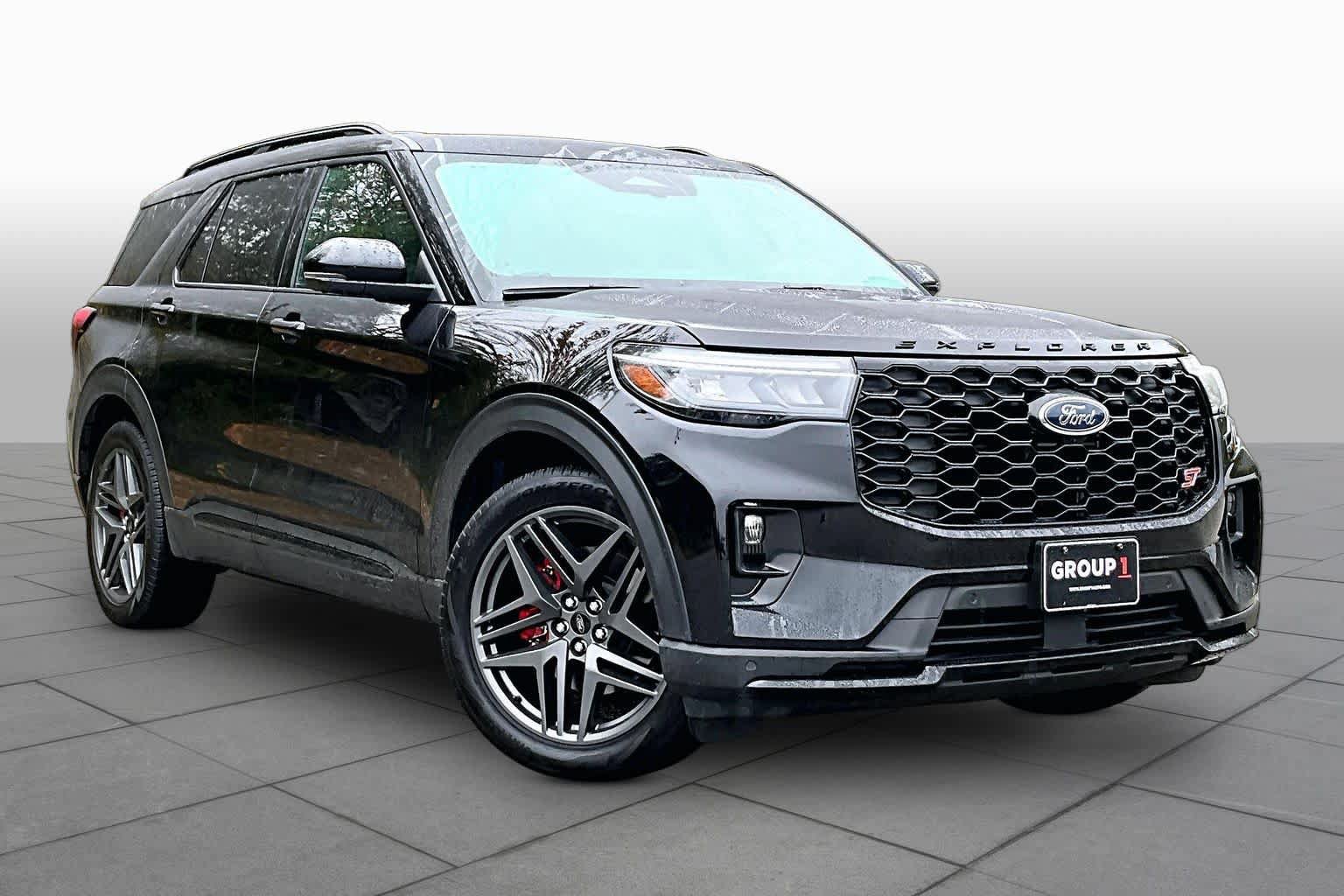 Certified 2025 Ford Explorer ST w/ Sun And Sound Package AWD/4WD image 3