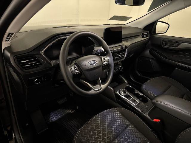 Certified 2025 Ford Escape Active image 7