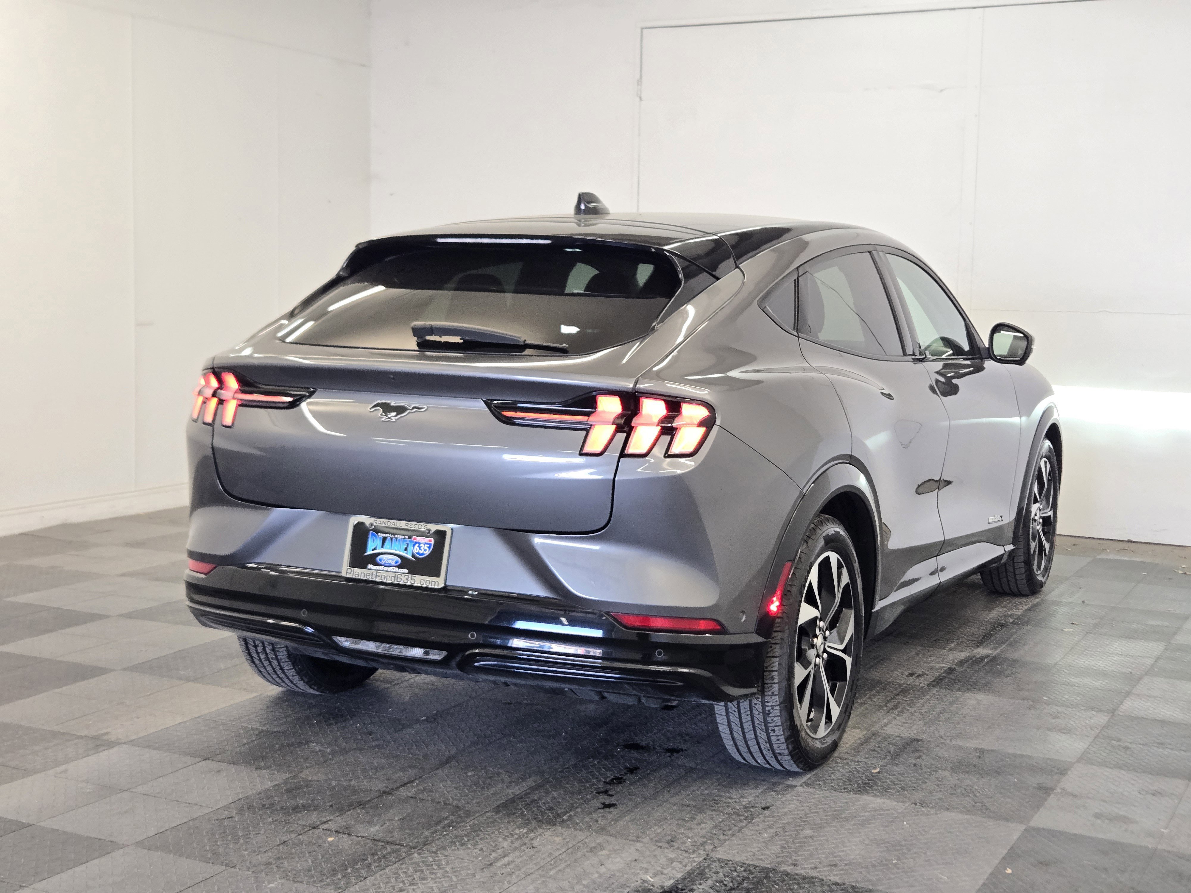 Certified 2023 Ford Mustang Mach-E Premium image 4