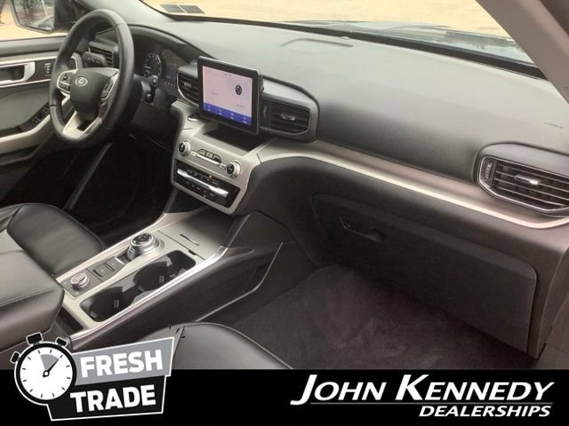 Certified 2023 Ford Explorer XLT w/ Equipment Group 202A AWD/4WD image 23