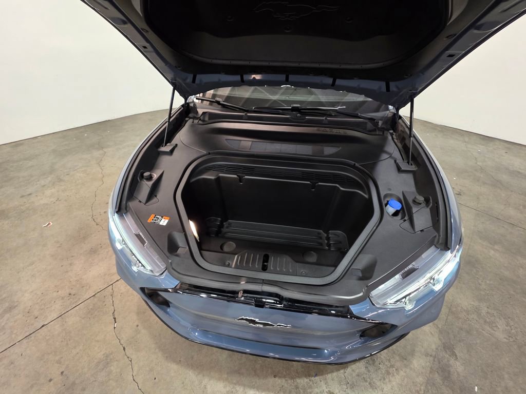 Certified 2023 Ford Mustang Mach-E Premium AWD/4WD image 5
