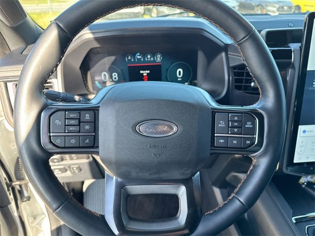 Certified 2022 Ford Expedition Platinum image 16