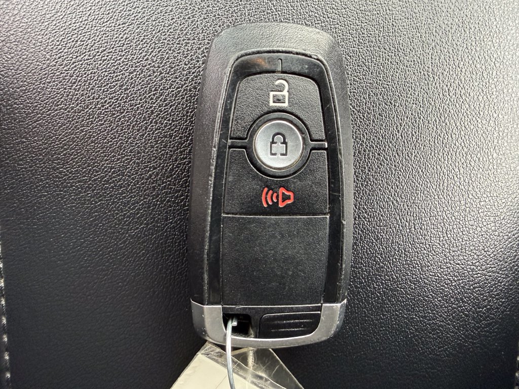 Certified 2024 Ford Edge SEL AWD/4WD image 34