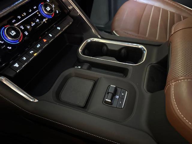 Used 2025 GMC Sierra 2500 Denali Ultimate image 31