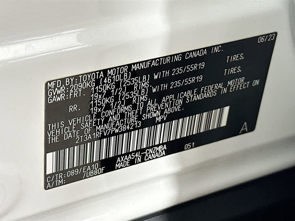 Used 2023 Toyota RAV4 XLE Premium AWD/4WD image 23