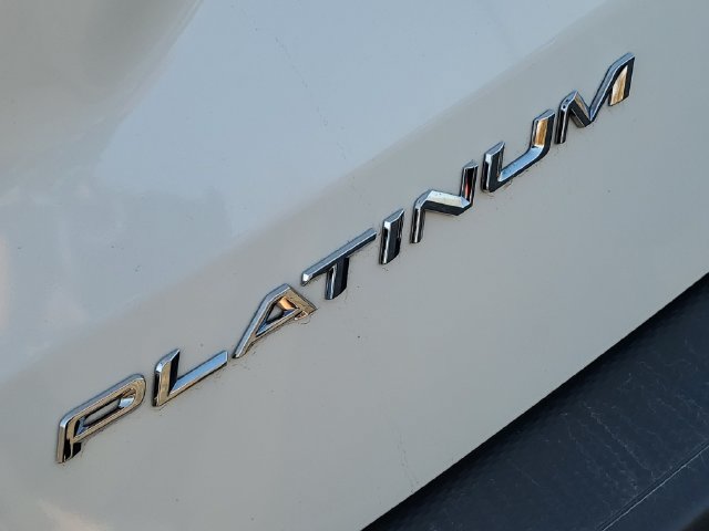 Certified 2024 Ford Escape Platinum AWD/4WD image 31