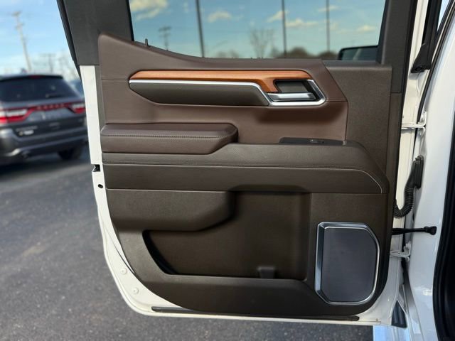 Used 2023 GMC Sierra 1500 Denali w/ Technology Package AWD/4WD image 19