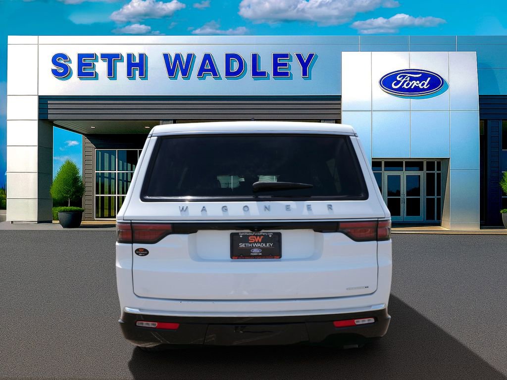 Used 2024 Jeep Wagoneer L Series II w/ Flexible Seating Group image 5