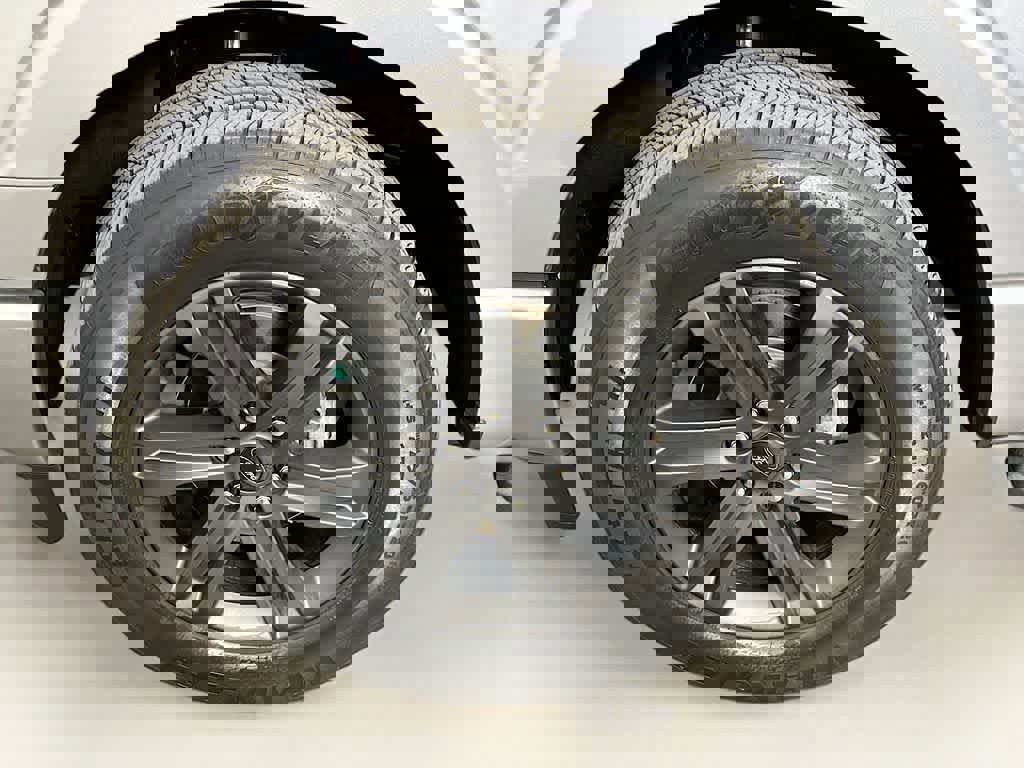 Certified 2023 Ford F150 XLT w/ Equipment Group 302A High image 11