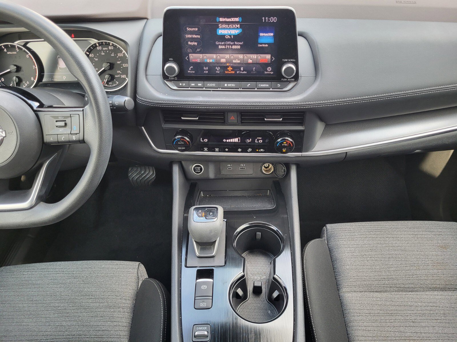 Used 2023 Nissan Rogue SV FWD image 16