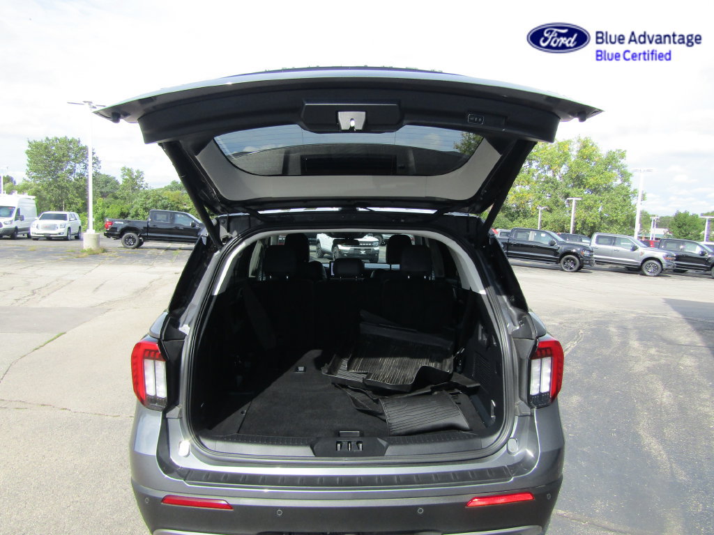 Certified 2025 Ford Explorer Active w/ Active Comfort Package AWD/4WD image 14