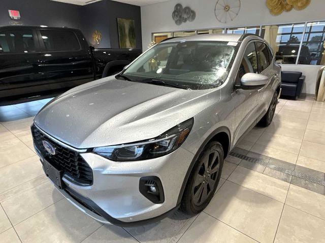 Certified 2024 Ford Escape Platinum AWD/4WD image 7
