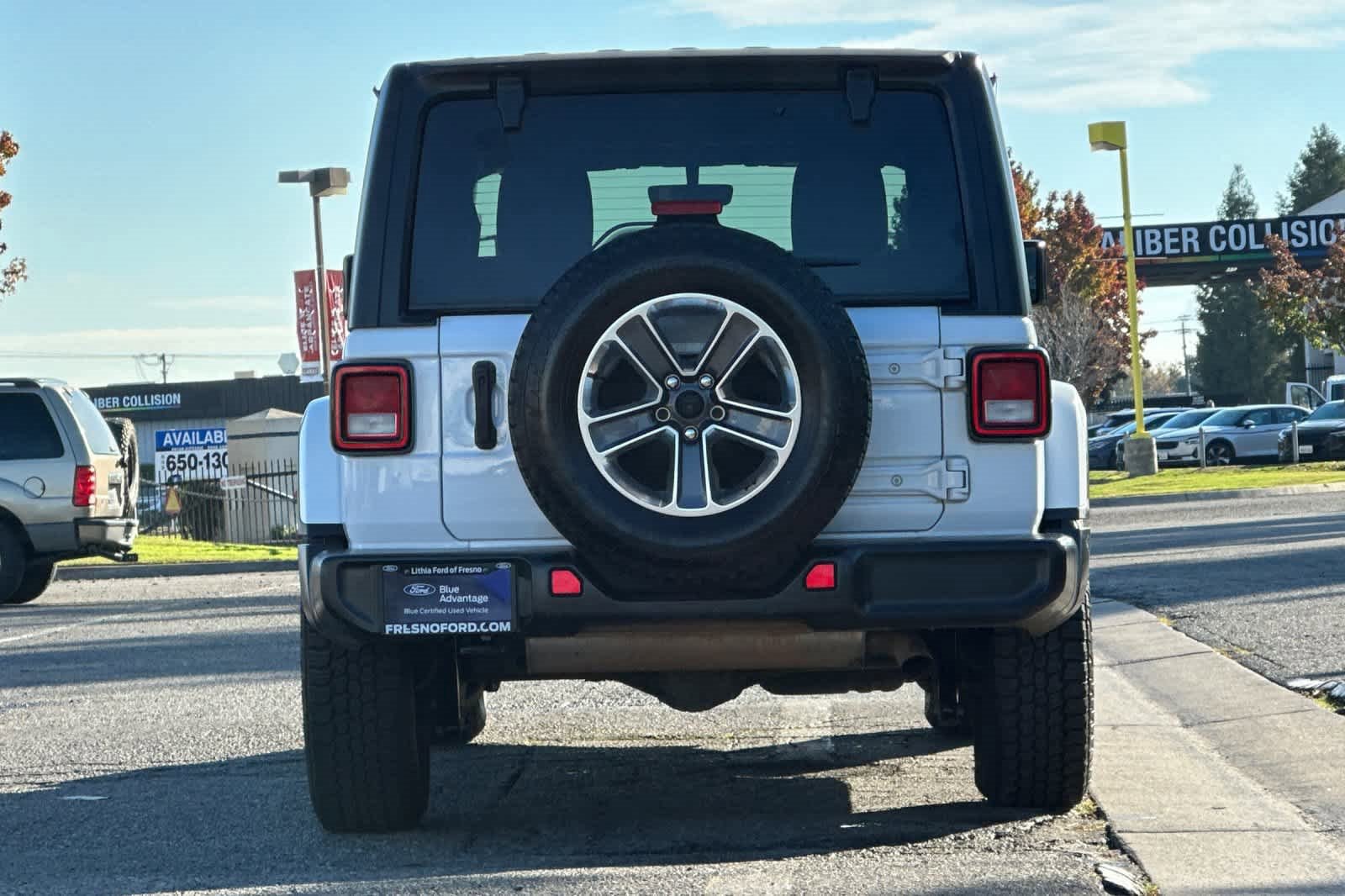 Used 2022 Jeep Wrangler Unlimited Sahara image 4