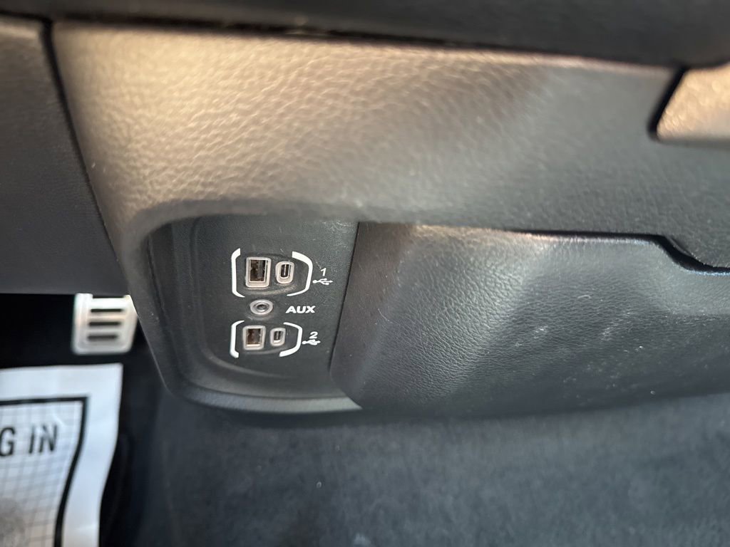 Used 2021 RAM 1500 Laramie AWD/4WD image 23