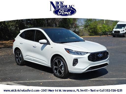 Certified 2023 Ford Escape ST-Line Select AWD/4WD image 7