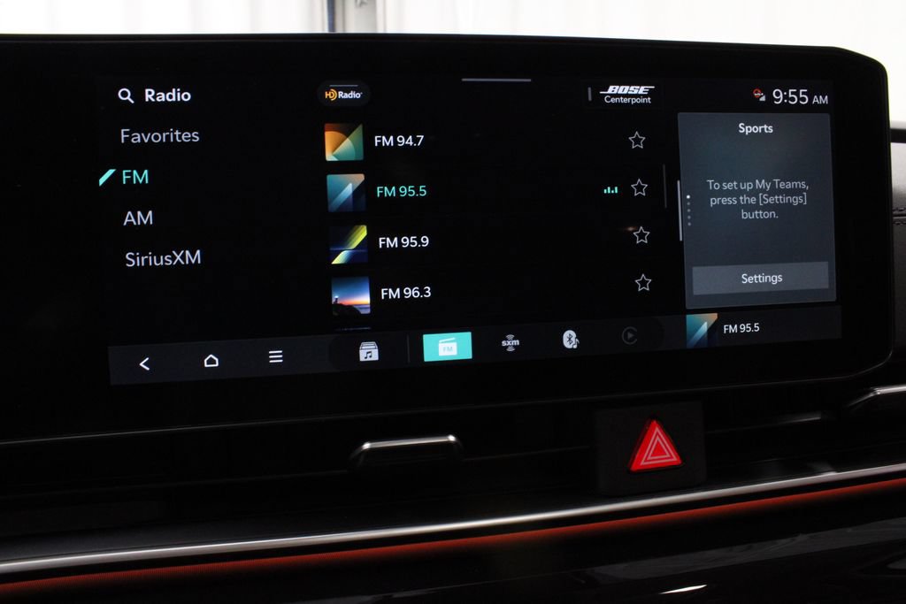 Used 2025 Kia Carnival SX Prestige FWD image 3