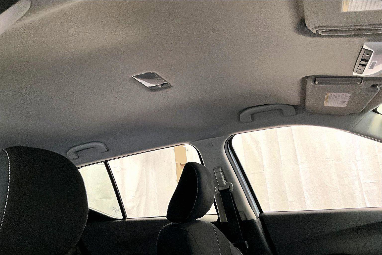 Used 2022 Nissan Kicks S image 21