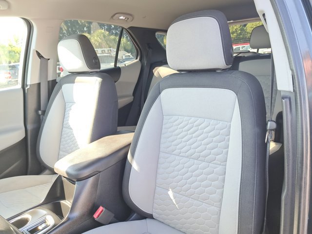 Used 2020 Chevrolet Equinox LS image 20