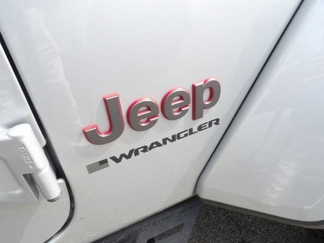 Used 2024 Jeep Wrangler Unlimited Rubicon AWD/4WD image 18