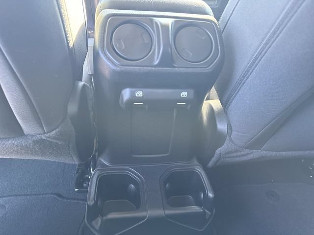 Used 2023 Jeep Wrangler Unlimited Sport AWD/4WD image 24