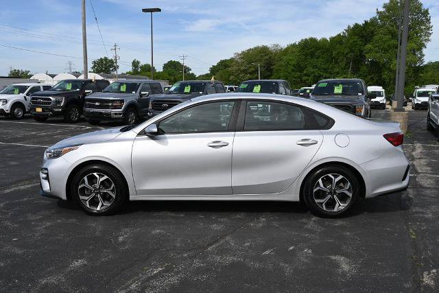 Used 2019 Kia Forte LXS FWD image 4