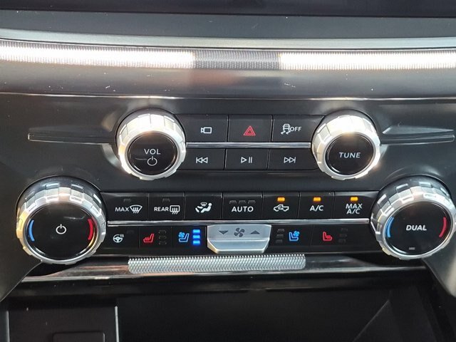 Certified 2025 Ford F150 Lariat w/ Equipment Group 501A Mid AWD/4WD image 26