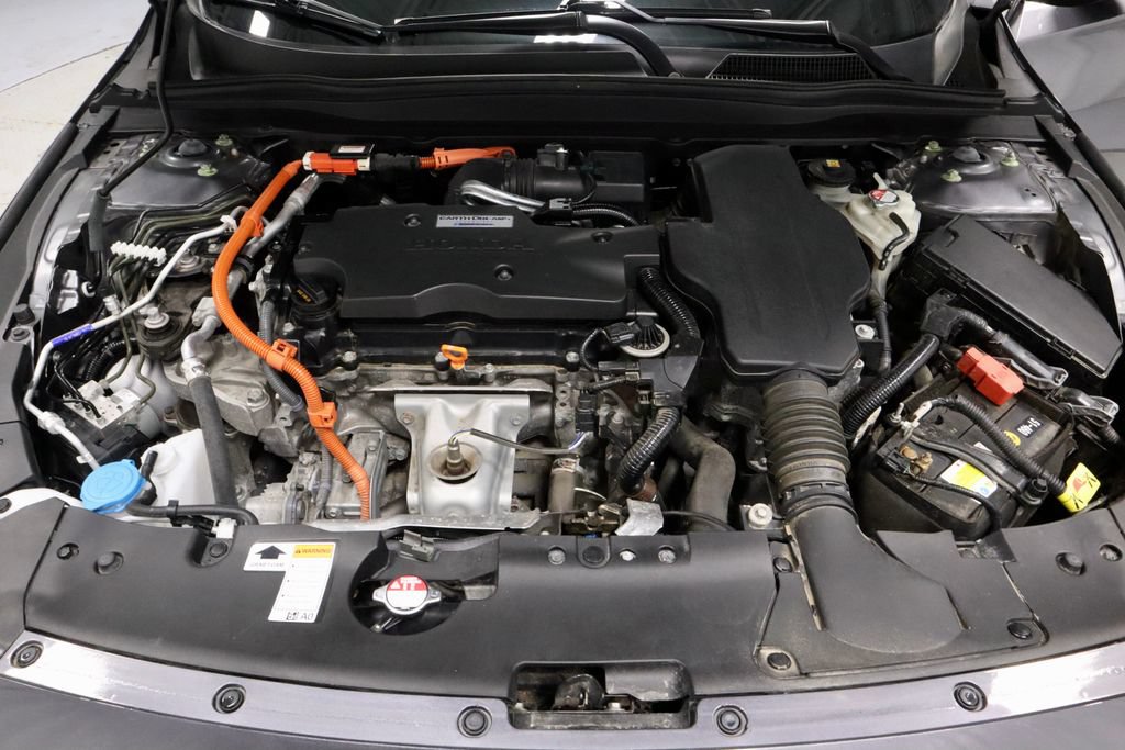 Used 2020 Honda Accord Touring image 17