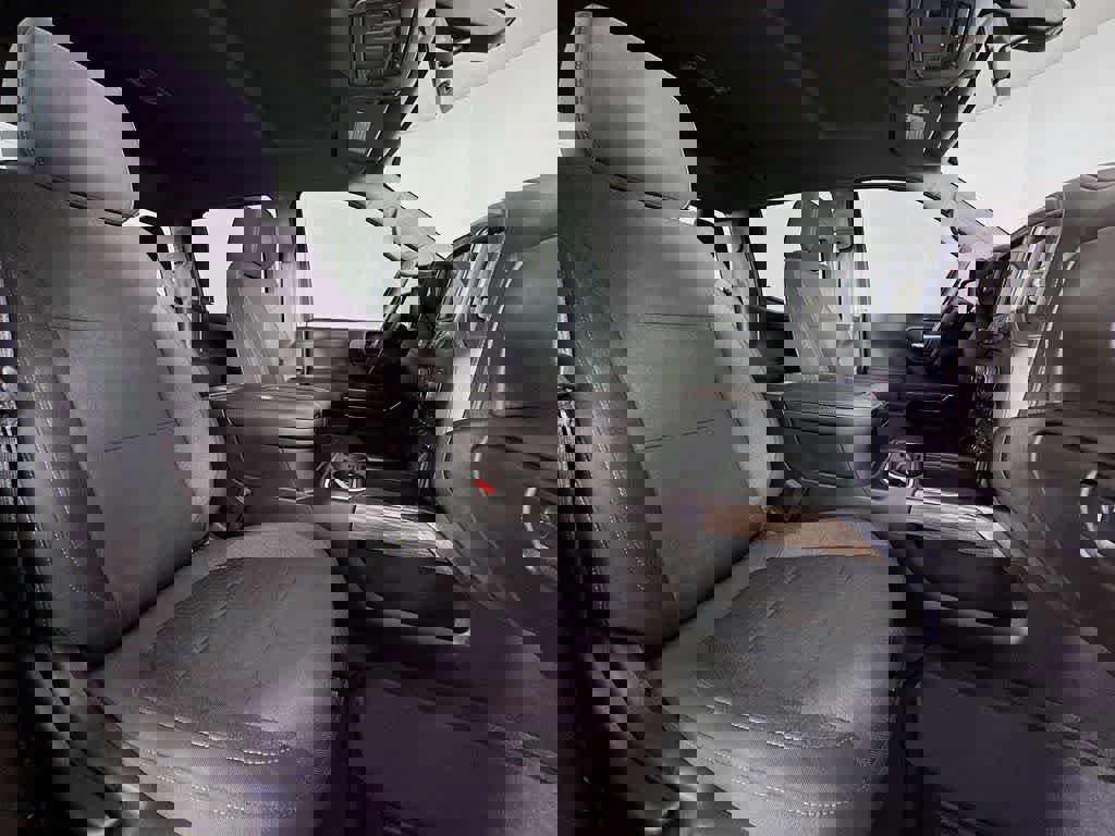 Used 2022 Chevrolet Silverado 1500 LT Trail Boss w/ Safety Package image 18