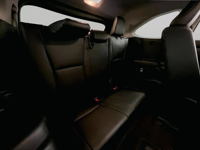 Used 2023 Toyota Highlander XLE AWD/4WD image 27