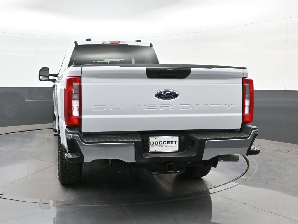 Certified 2026 Ford F250 XLT AWD/4WD image 8