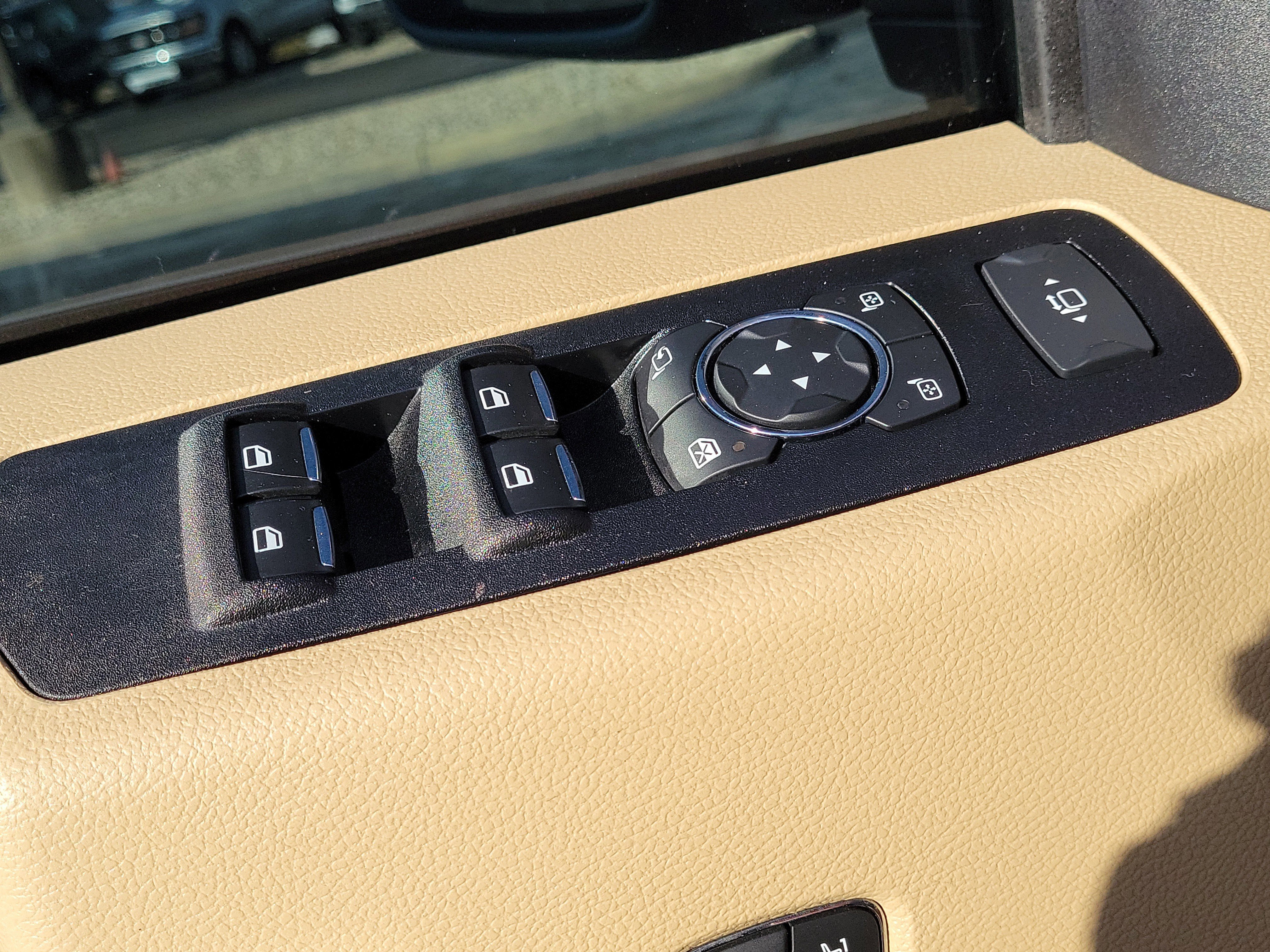 Certified 2021 Ford F250 Lariat w/ Lariat Ultimate Package image 19