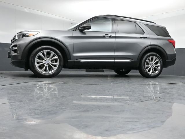 Certified 2023 Ford Explorer XLT w/ Equipment Group 202A AWD/4WD image 42