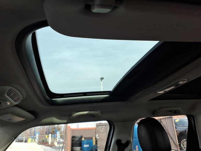 Used 2019 MINI Cooper S image 14