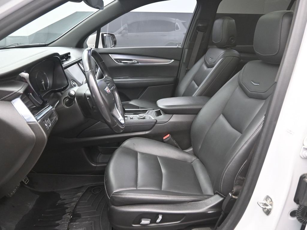 Used 2021 Cadillac XT6 Luxury image 18