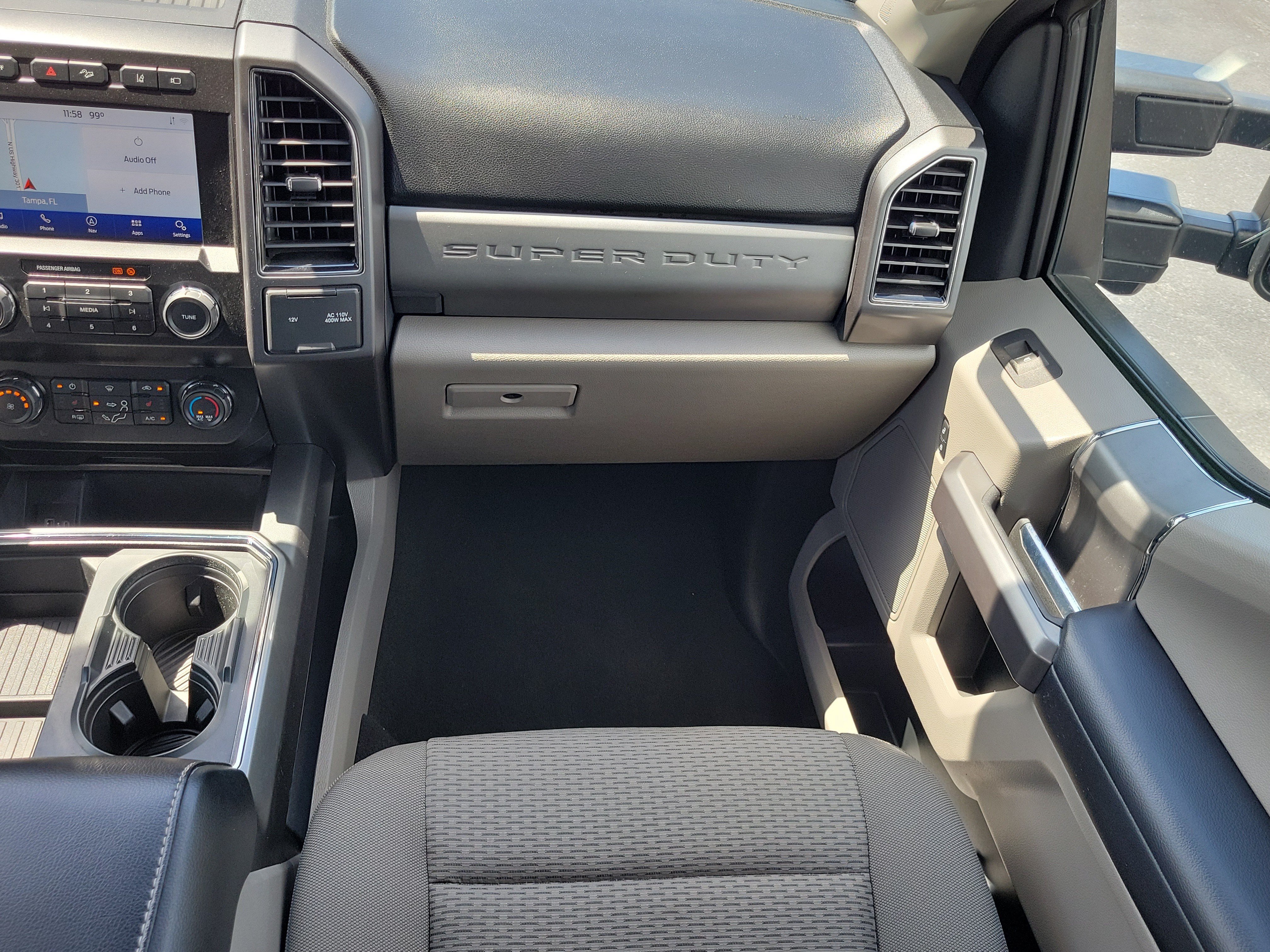 Certified 2020 Ford F250 XLT w/ XLT Premium Package AWD/4WD image 14