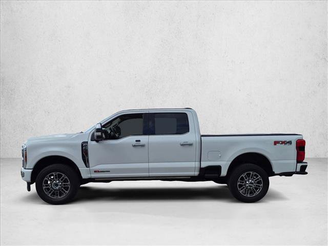 Certified 2025 Ford F250 Platinum w/ Platinum Plus Package AWD/4WD image 8
