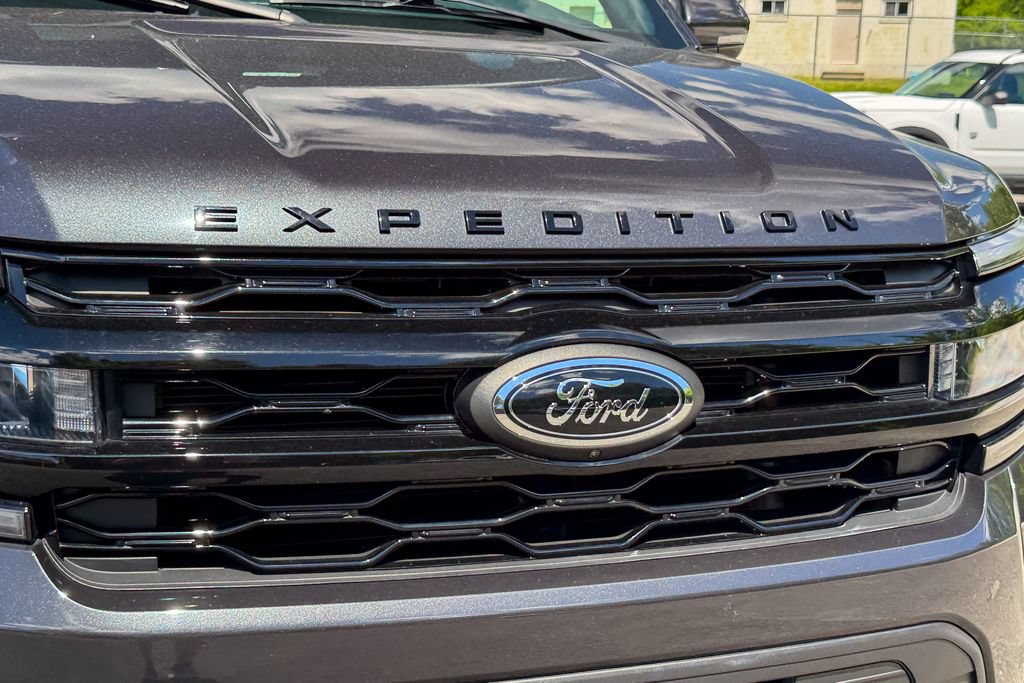 Certified 2023 Ford Expedition Limited AWD/4WD image 9