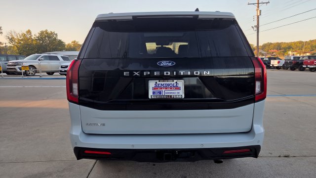Certified 2025 Ford Expedition Active AWD/4WD image 11