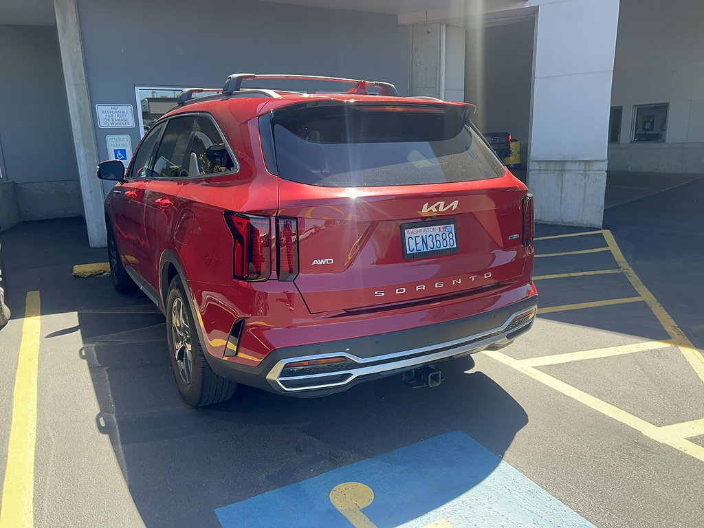 Used 2022 Kia Sorento S AWD/4WD image 4