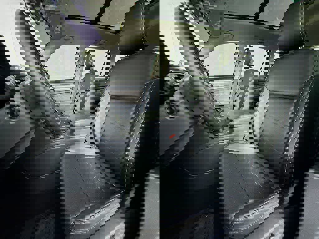 Used 2021 Volkswagen Atlas SE w/ Panoramic Sunroof Package image 28