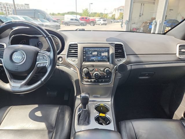 Used 2018 Jeep Grand Cherokee Limited AWD/4WD image 8