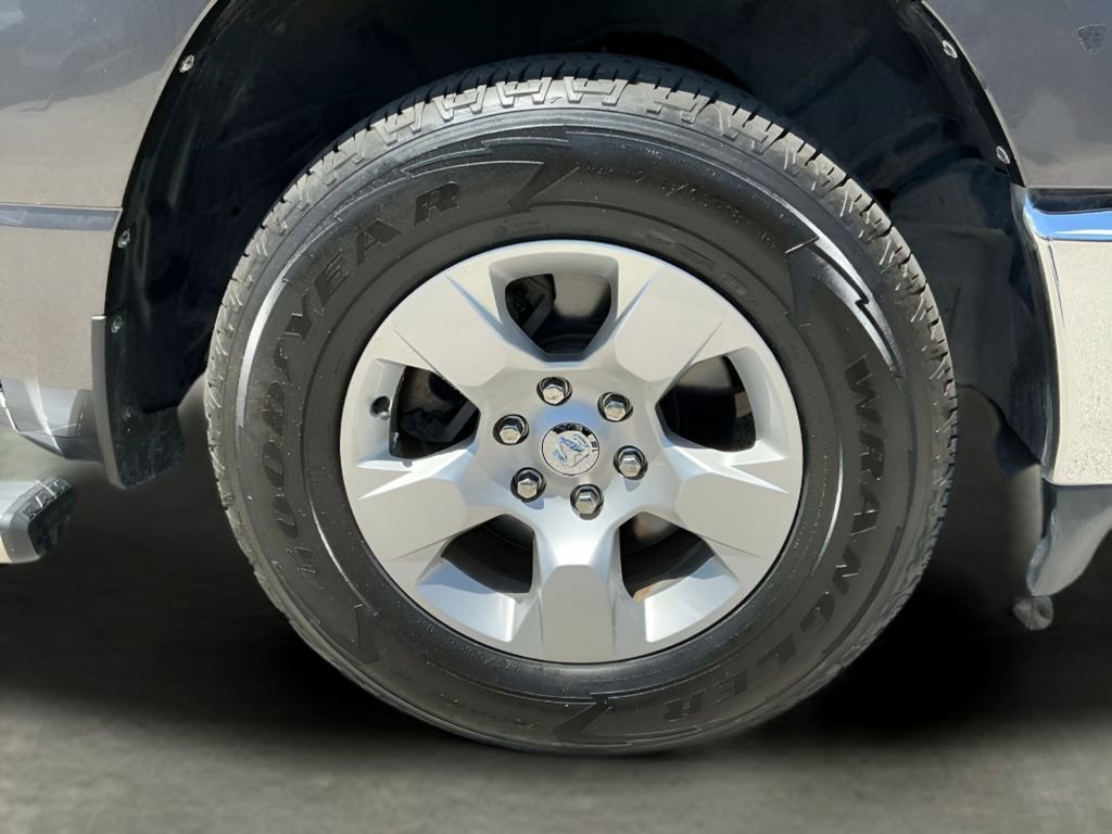 Used 2023 RAM 1500 Big Horn AWD/4WD image 37