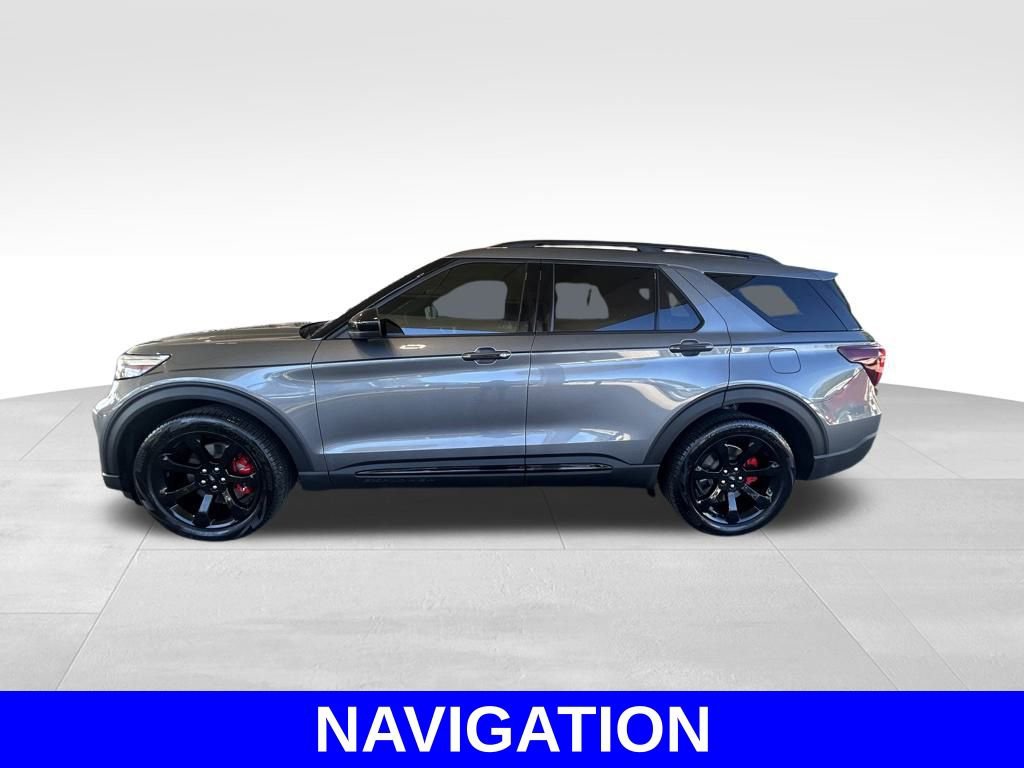 Certified 2022 Ford Explorer ST w/ ST Street Pack image 8