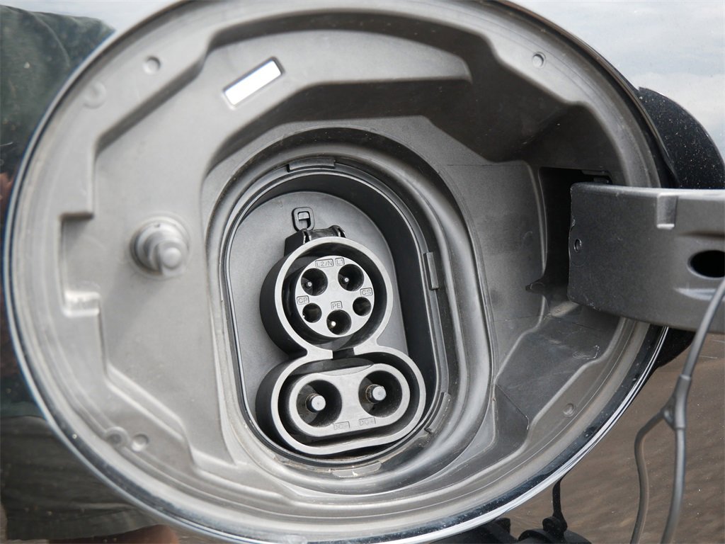 Used 2024 MINI Cooper SE image 10