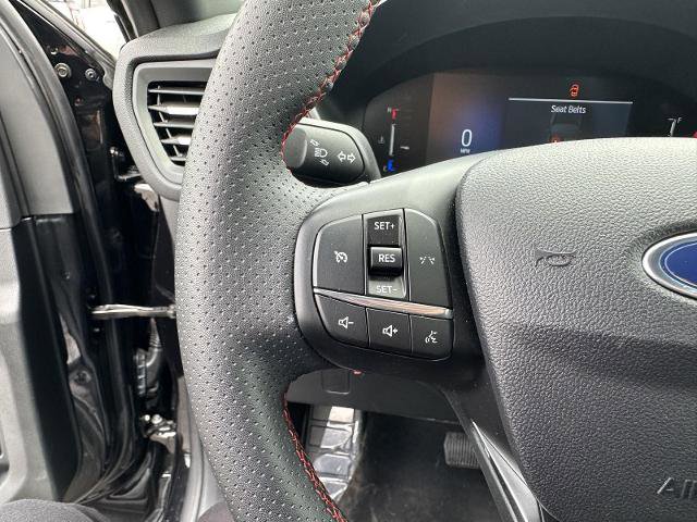 Certified 2025 Ford Escape ST-Line AWD/4WD image 28
