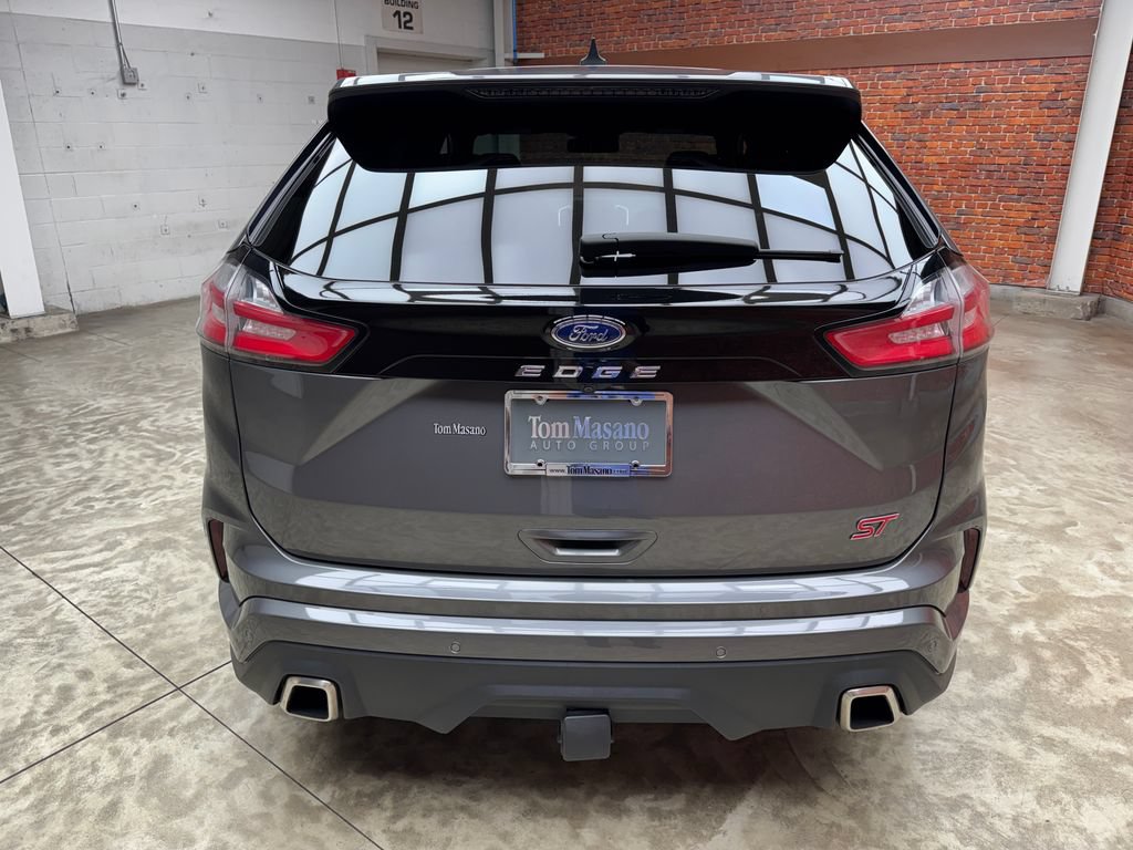 Certified 2023 Ford Edge ST AWD/4WD image 4