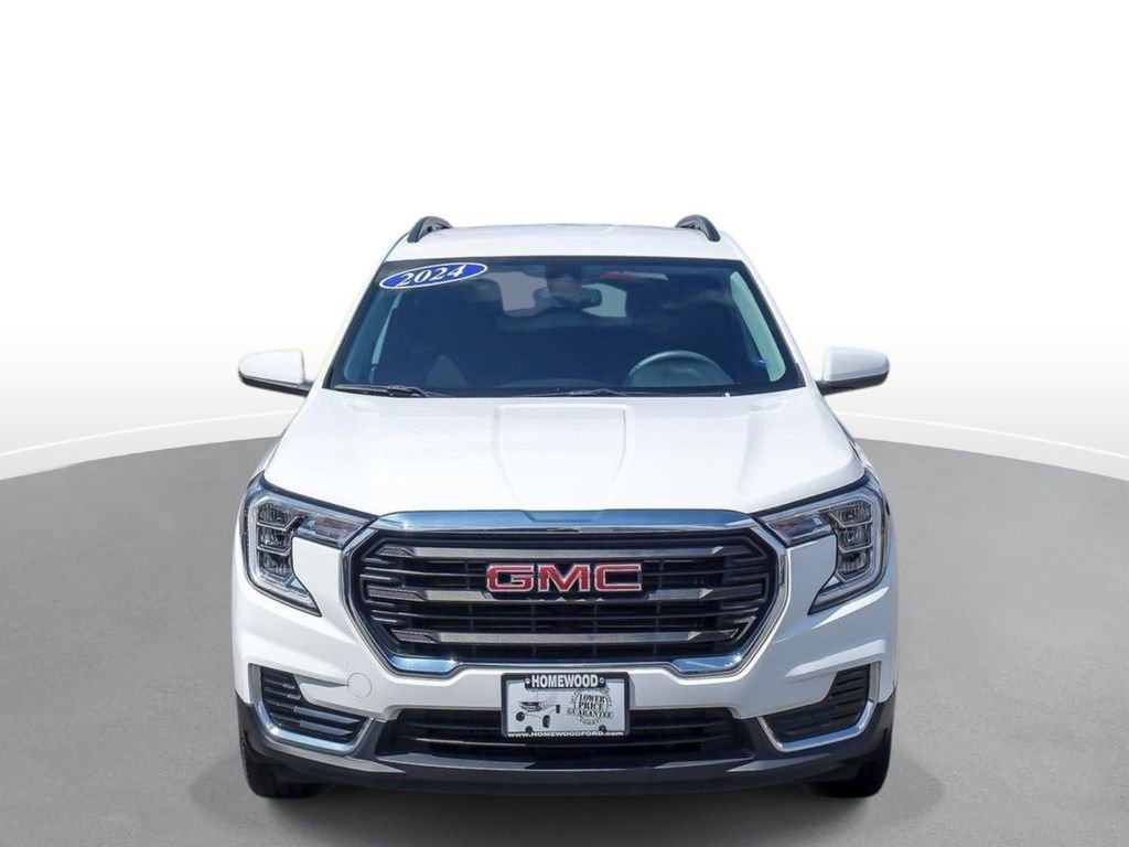 Used 2024 GMC Terrain SLE w/ Driver Convenience Package AWD/4WD image 3