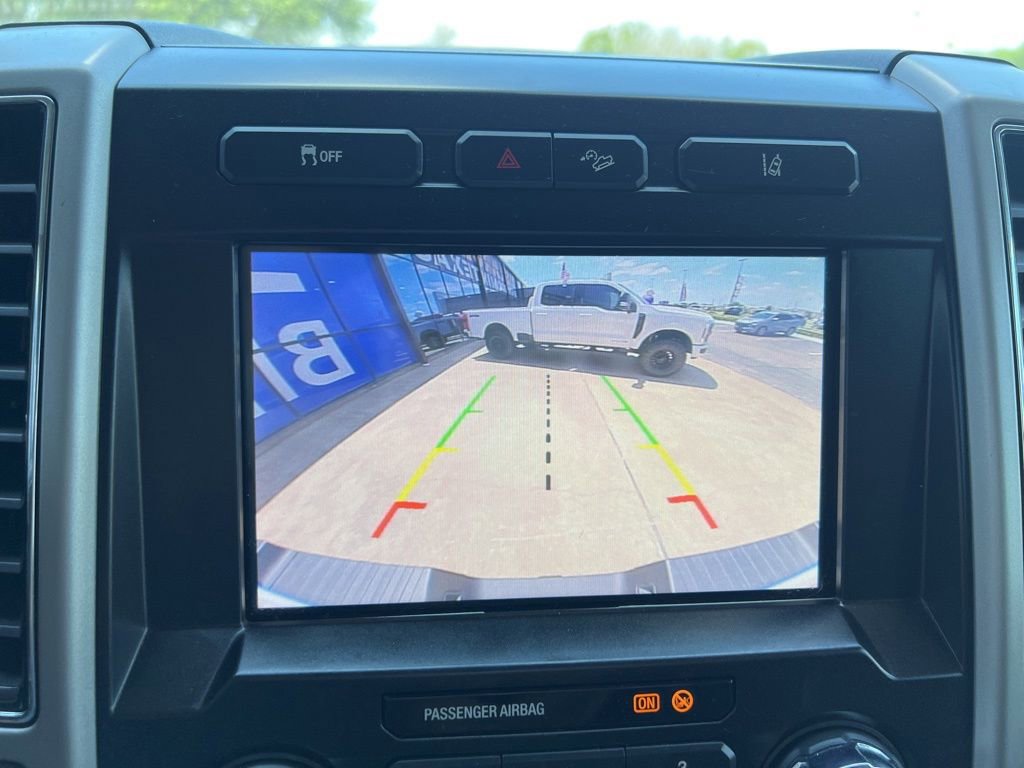 Certified 2020 Ford F350 Lariat w/ Lariat Ultimate Package AWD/4WD image 32