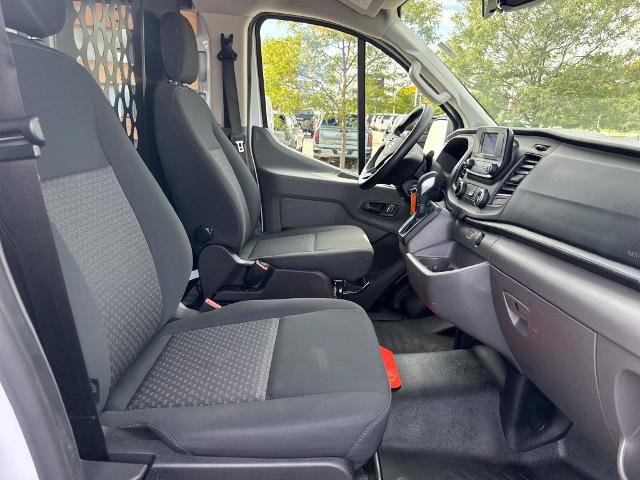 Certified 2025 Ford Transit 250 Low Roof w/ Exterior Upgrade Package RWD image 9
