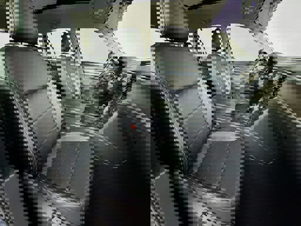 Used 2021 Volkswagen Atlas SE w/ Panoramic Sunroof Package image 33